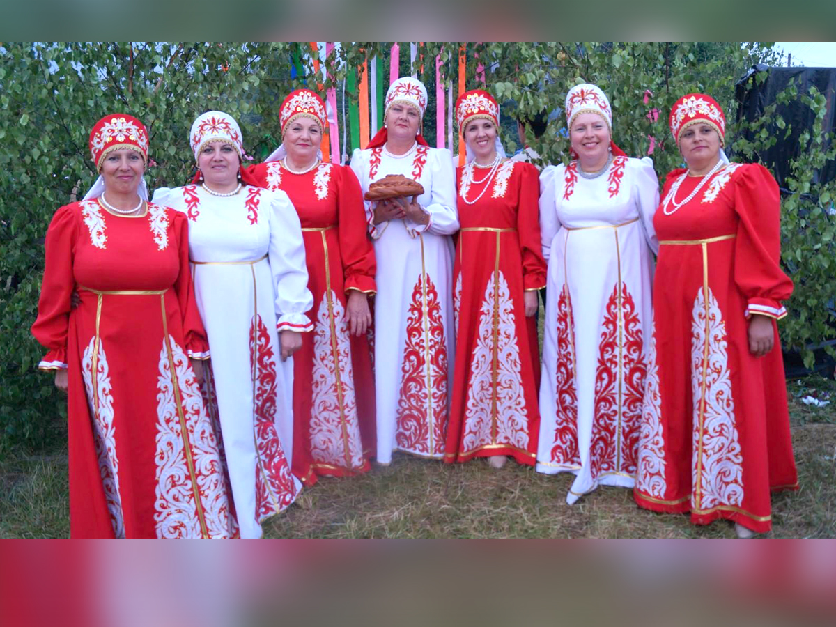 Вокальный коллектив «Калинка» Тепловского ПДК.